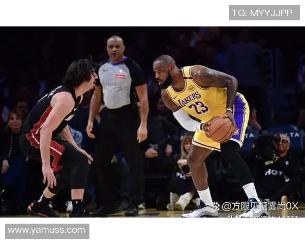 2019年1月8日雄鹿与爵士激战回顾精彩瞬间与赛场亮点分析