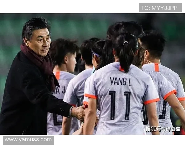 击溃退役风闻,前女网国际第二兹沃纳列娃时隔1年7个月复出即获亚军 击溃退役风闻,前女网国际第二兹沃纳列娃时隔1年7个月复出即获亚军