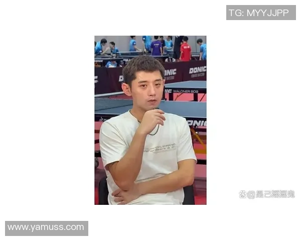 志同道合!张继科直播晒出樊振东签名球拍,被球迷戏弄追星 志同道合!张继科直播晒出樊振东签名球拍,被球迷戏弄追星